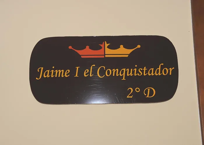 Edificio Reyes Apartment La Adrada