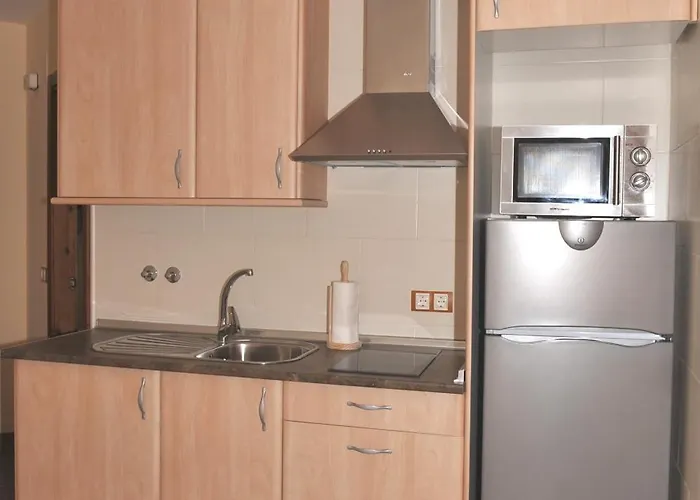 Edificio Reyes Apartment