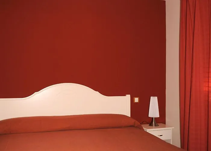 Edificio Reyes La Adrada