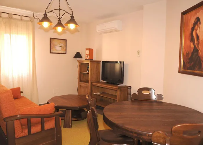 Edificio Reyes * La Adrada